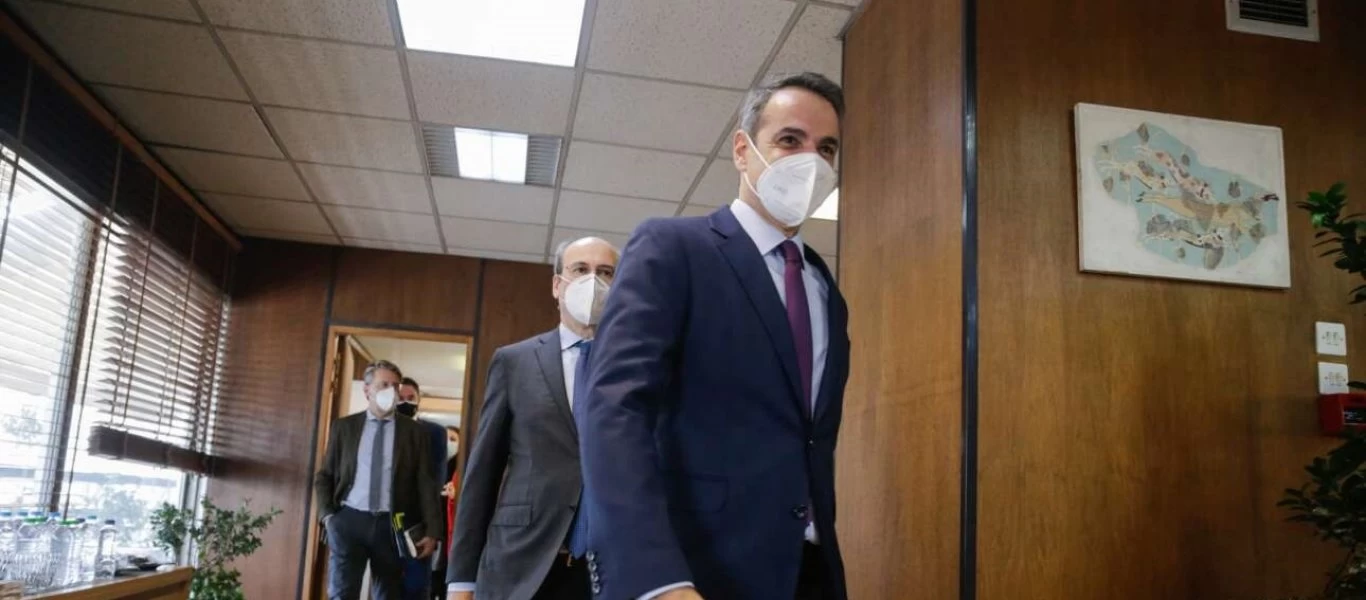 Ωράριο «λάστιχο» και κατάργηση του 8ωρου: Στο κυνήγι του 4μέρου οι Έλληνες - Οι αλλαγές-σοκ που φέρνει η κυβέρνηση